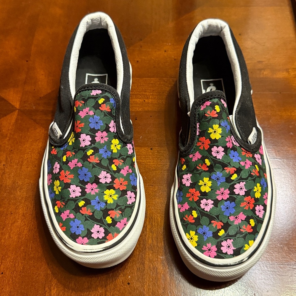 Vans Kids Sneakers - Black with Floral Pattern